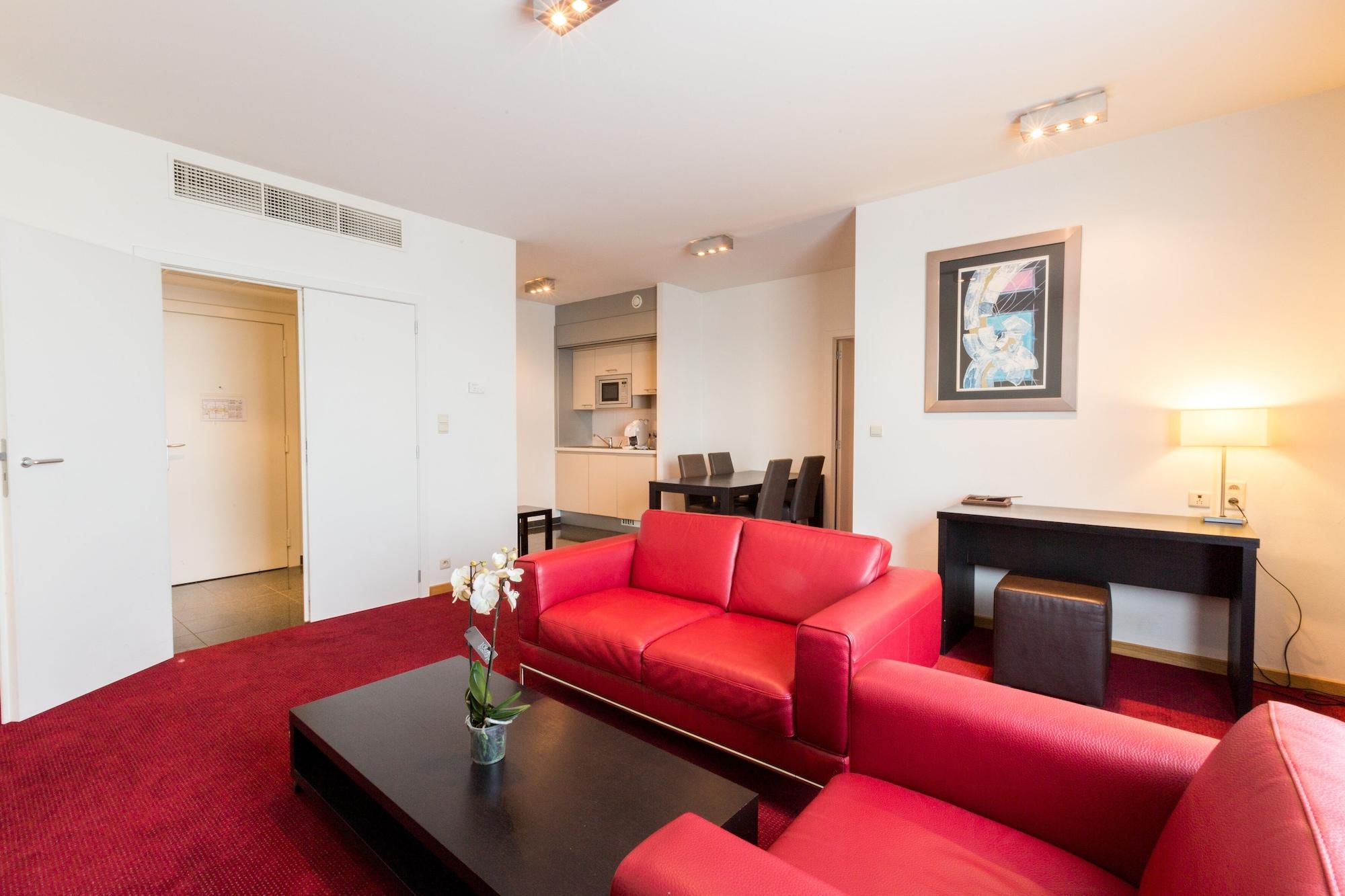 เดียม็อง สวีท บรัสเซลส์ อียู Aparthotel Etterbeek ภายนอก รูปภาพ