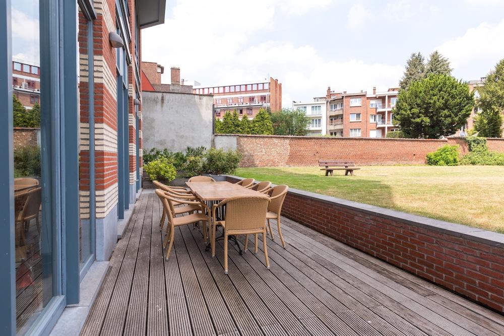 เดียม็อง สวีท บรัสเซลส์ อียู Aparthotel Etterbeek ภายนอก รูปภาพ