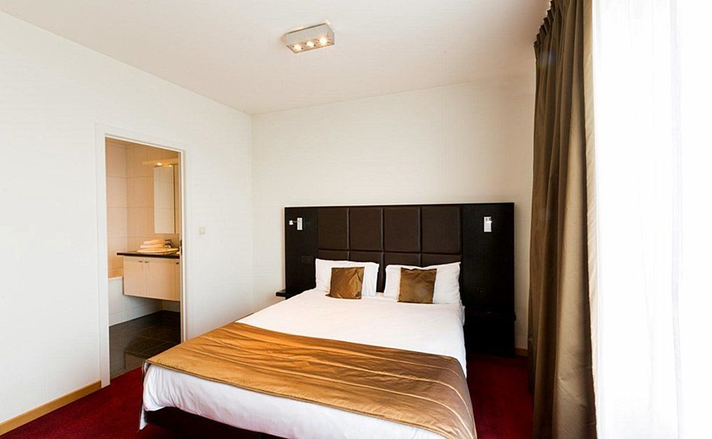 เดียม็อง สวีท บรัสเซลส์ อียู Aparthotel Etterbeek ภายนอก รูปภาพ